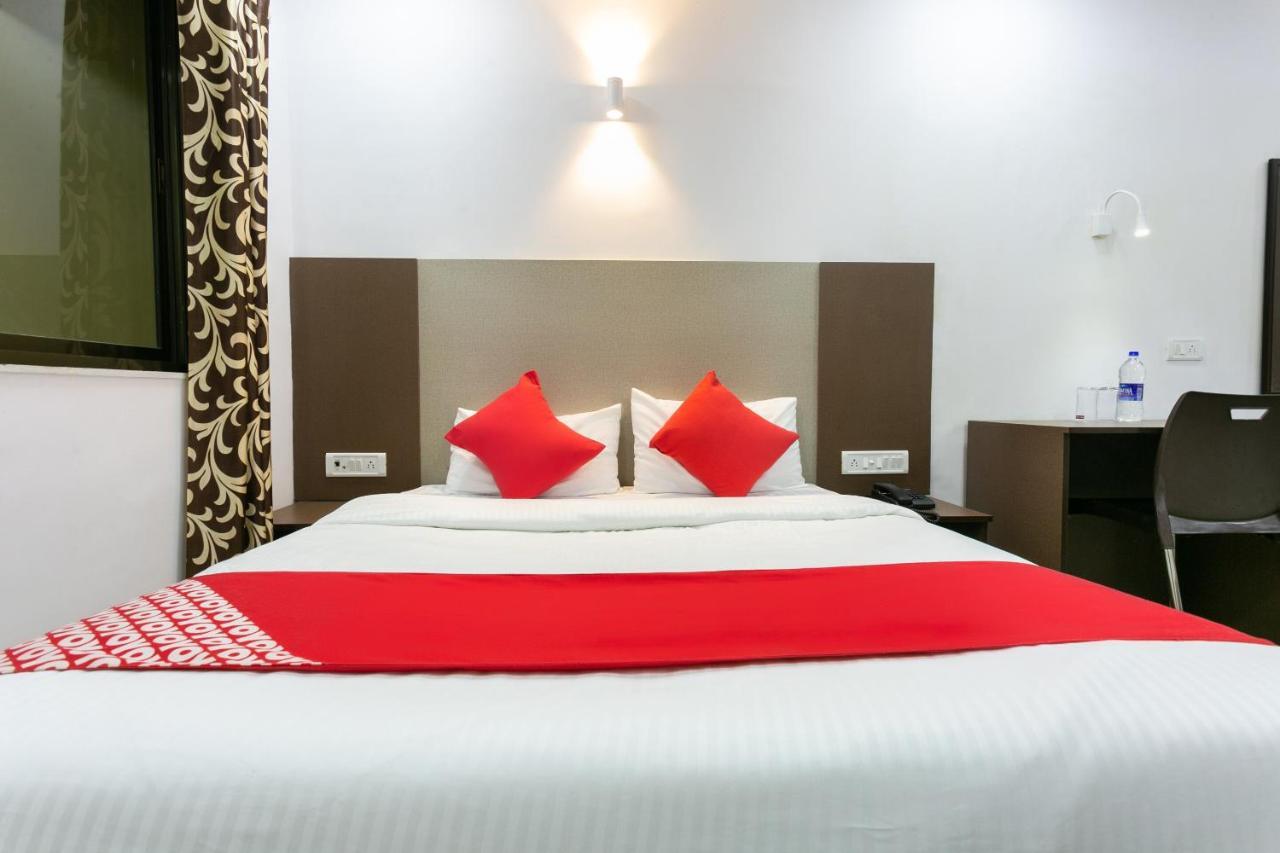 Collection O 74412 Ardaas Residency Hotel Bombaim Exterior foto