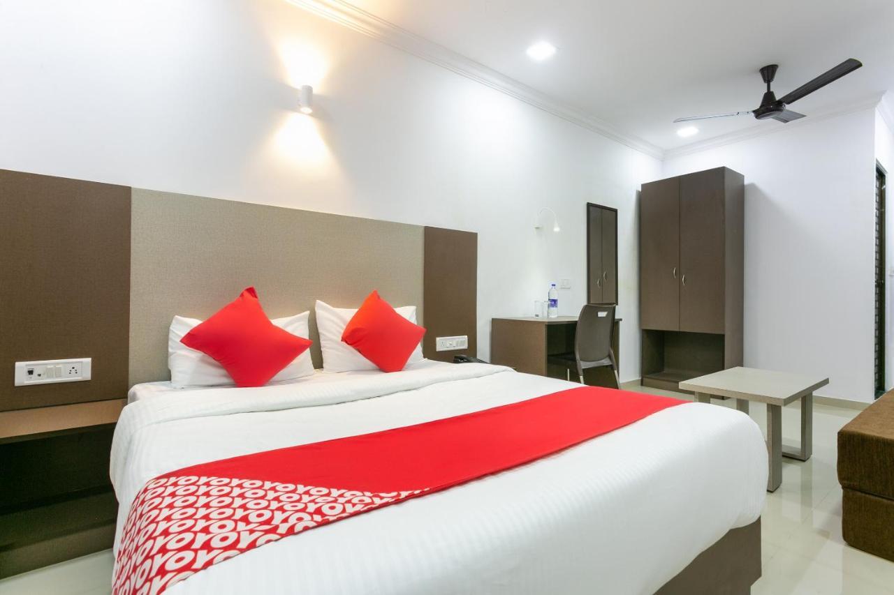 Collection O 74412 Ardaas Residency Hotel Bombaim Exterior foto