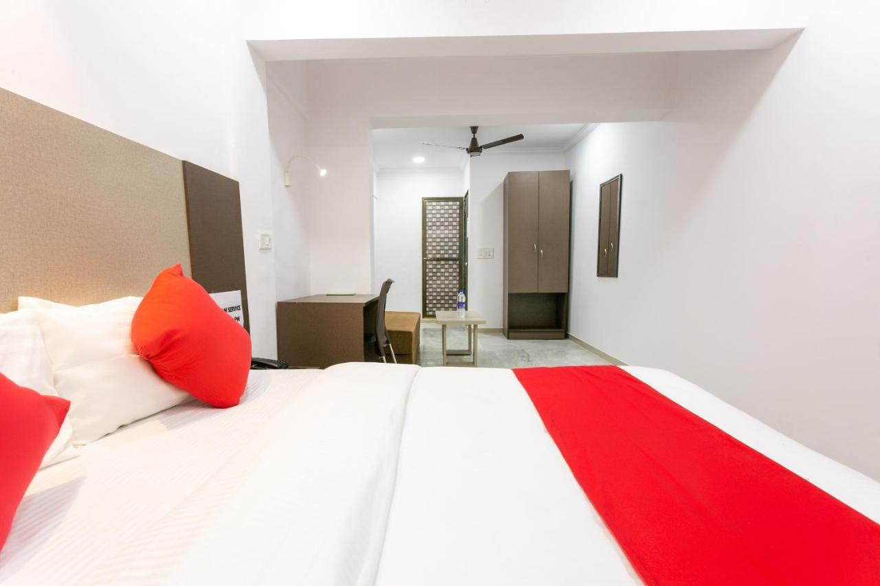 Collection O 74412 Ardaas Residency Hotel Bombaim Exterior foto